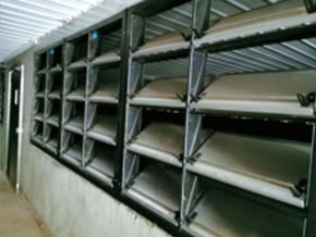 Single layer sun plate shutter